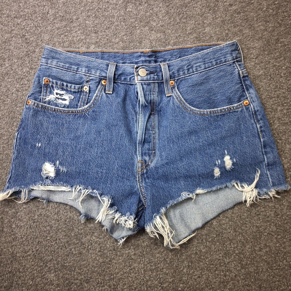 Levis 501 Original Cut Off Denim Shorts Medium Wash Distressed Button Fly W30